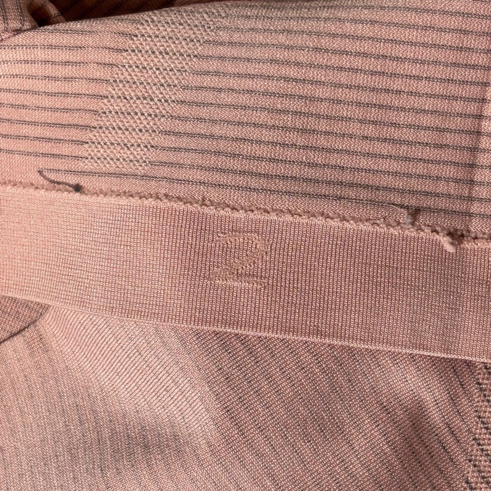 Lululemon Swiftly Tech Short Sleeve 2.0 Pink Running Shirt Womens Size 2 - Picture 4 of 4